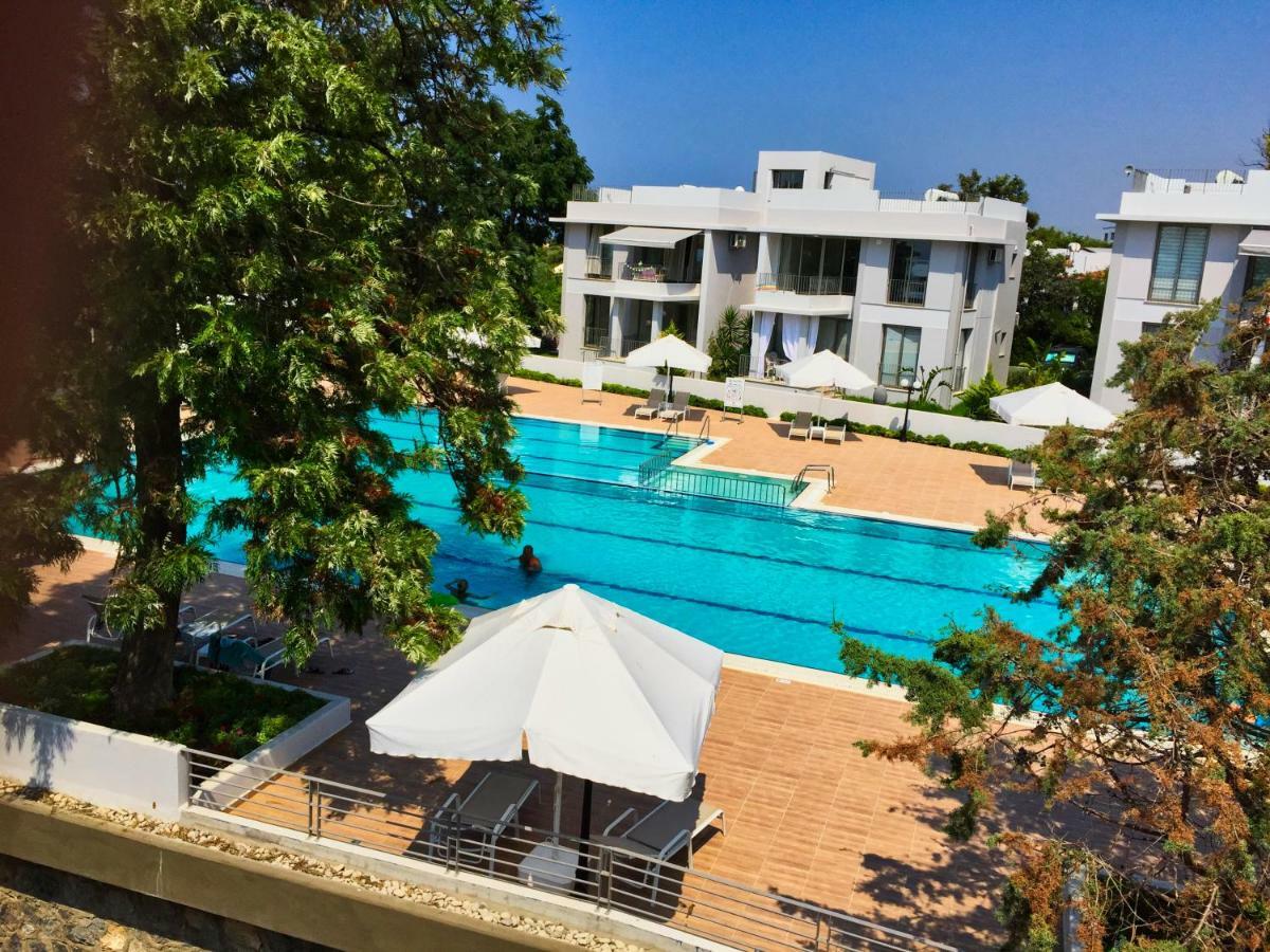 Milos Park Home - Alsancak Karavas  المظهر الخارجي الصورة